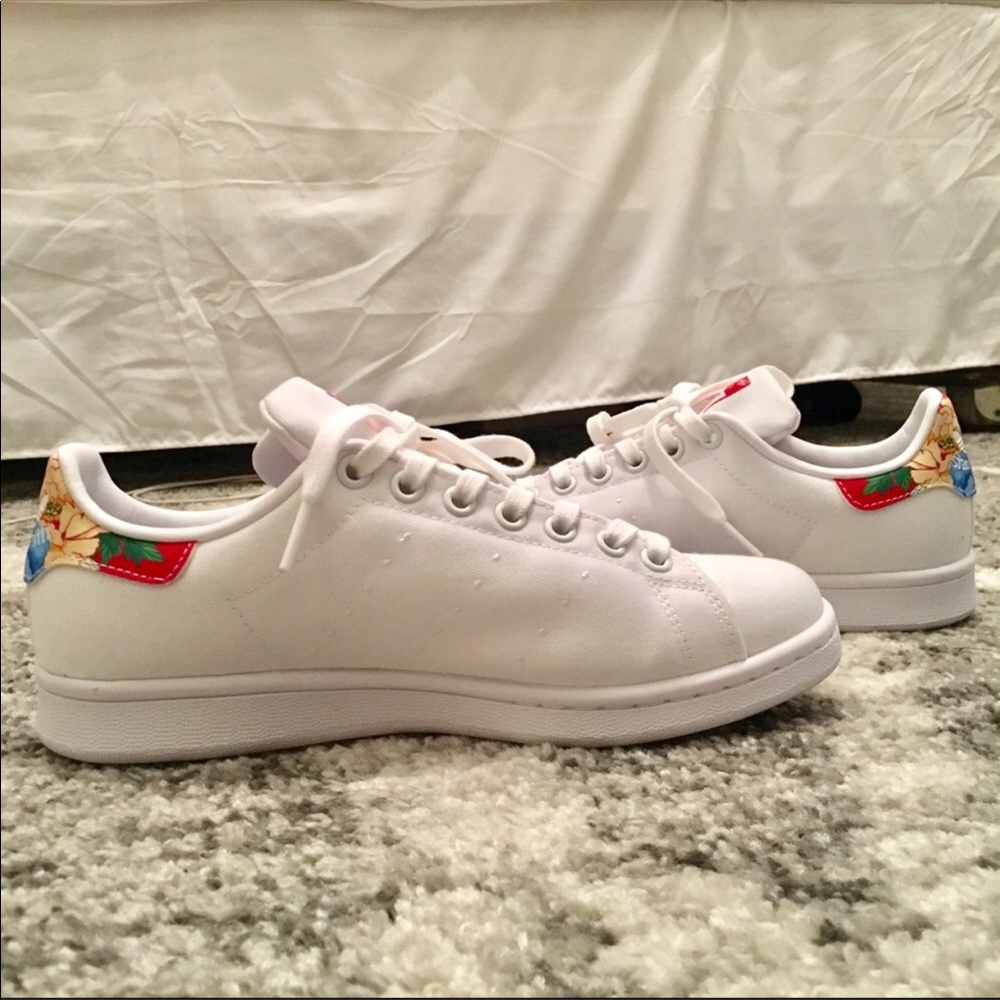 Adidas Stan Smiths Floral Pattern ON HOLD